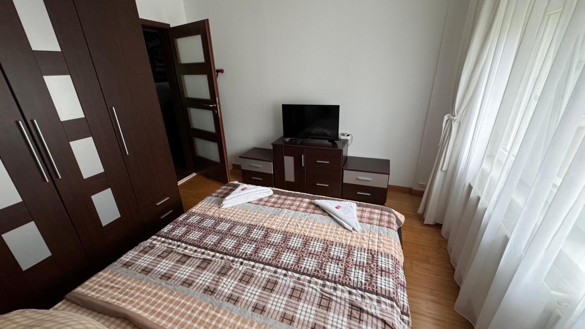 Apartament 3 Camere Otopeni Eksteriør bilde