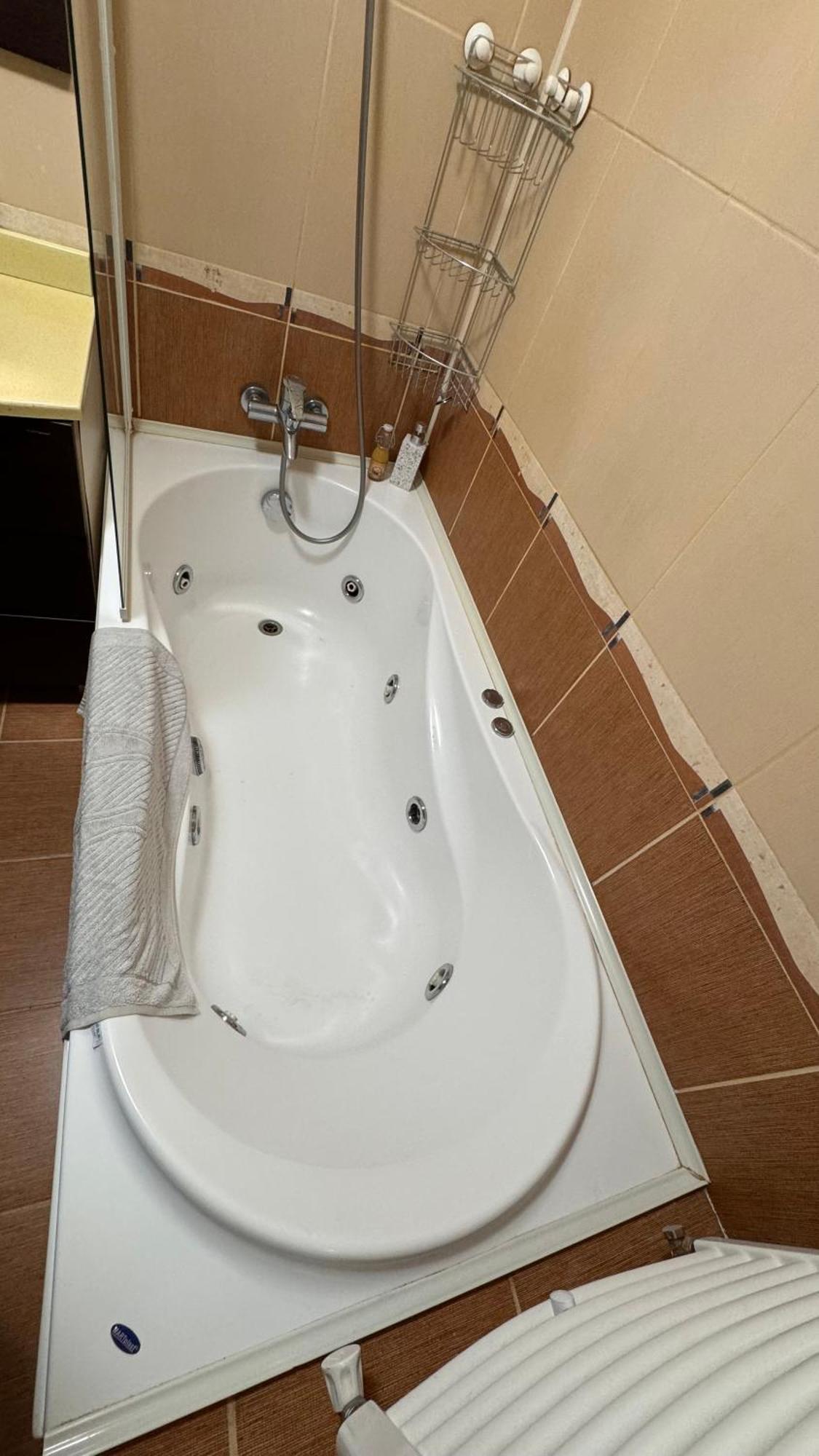 Apartament 3 Camere Otopeni Eksteriør bilde