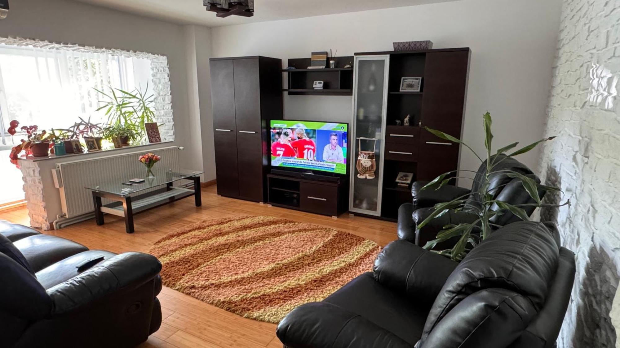 Apartament 3 Camere Otopeni Eksteriør bilde